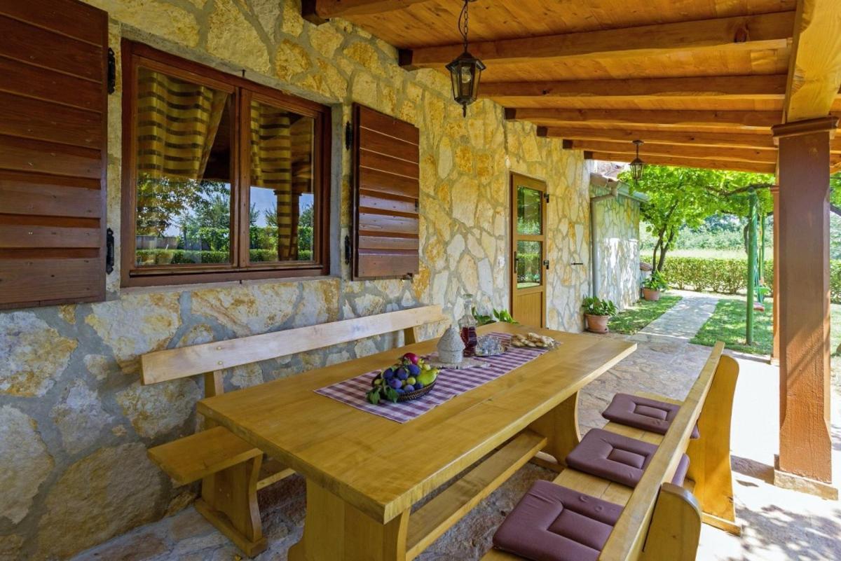 Dea In Kmeti Villa Zminj Luaran gambar