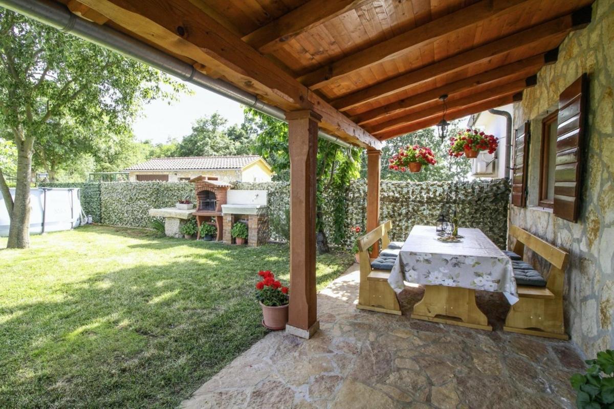 Dea In Kmeti Villa Zminj Luaran gambar
